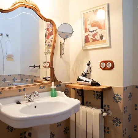 منزل ريفي La Canada الديانويفا ديل كامينو